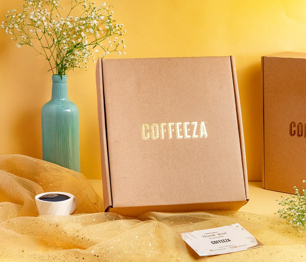 Festive Gift Hamper | Assorted Pack of 30 Coffee Capsules & Handheld Milk Frother - Image 3